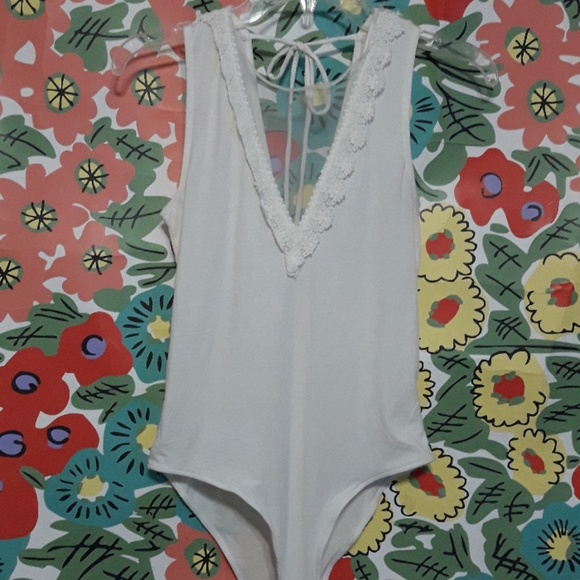 Tops - NWOT BODYSUIT